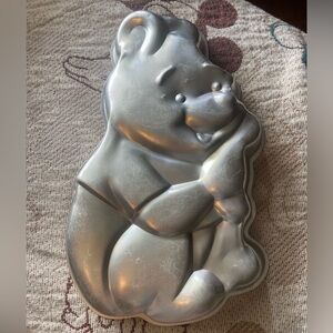Wilton Cake Pan -Winnie the Pooh Vintage Disney Cake Pan